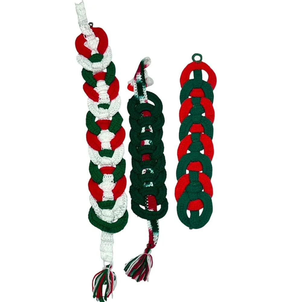 Vintage Hand Crocheted Christmas Wall Hanging Decor‎ Wreaths & Bells Set Of 3